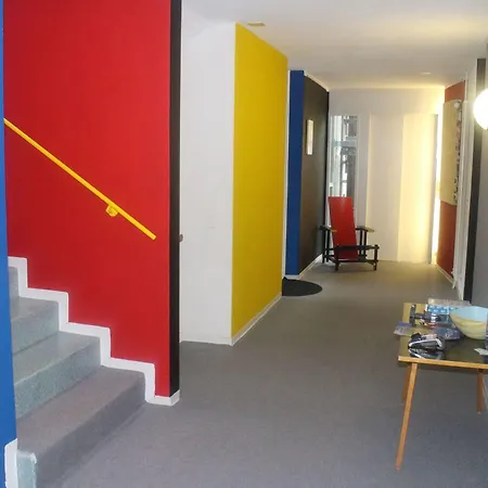 Budget Hostel